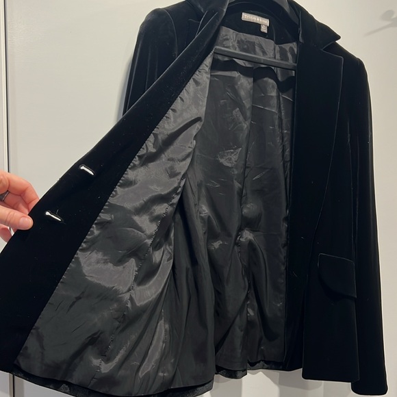 Black Velour Blazer | Tristan & Iseut | XL - Picture 7 of 10